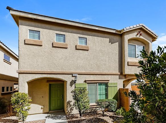 9623 Vega Carpio Ave - Las Vegas, NV