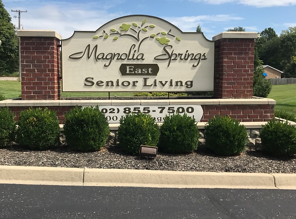 MAGNOLIA SPRINGS EAST Apartments - Louisville, KY