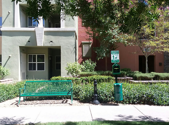 Move To Mahattan Unit 208 Apartments - Las Vegas, NV