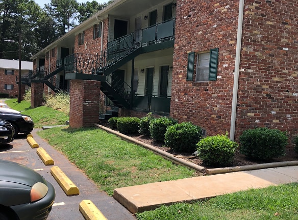 Frankin Village Apartments - Atlanta, GA