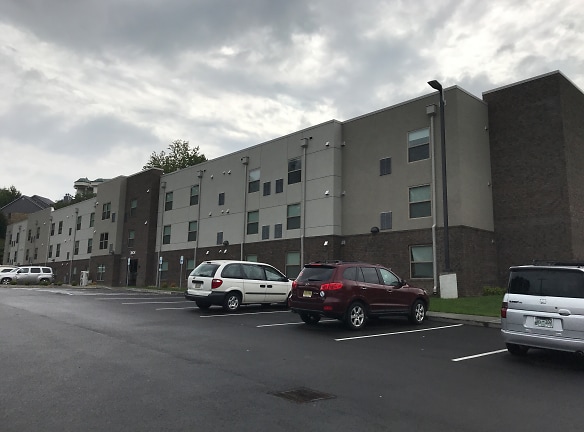 The Lofts Apartments - Pigeon Forge, TN