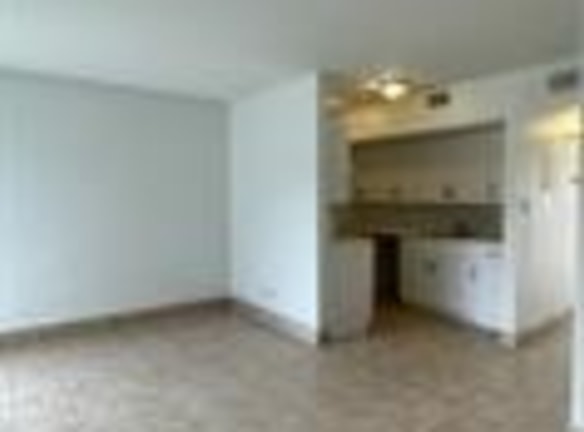 1852 Golf View Ave #32 - Fort Myers, FL