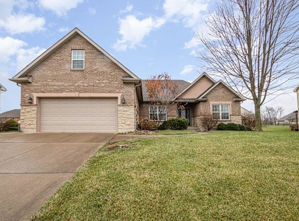 9287 Maxwells Crossing - Centerville, OH