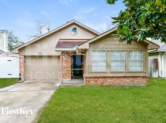 12006 Westlock Dr - Tomball, TX