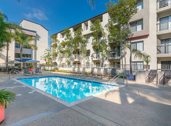 Marbrisa Apartments - Long Beach, CA
