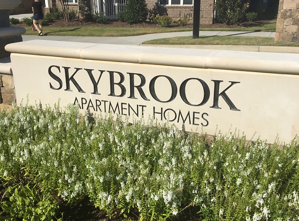 Skybrook Apartments - Huntersville, NC
