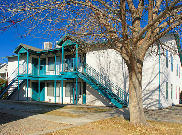 Pinos Blancos - Bloomfield, NM