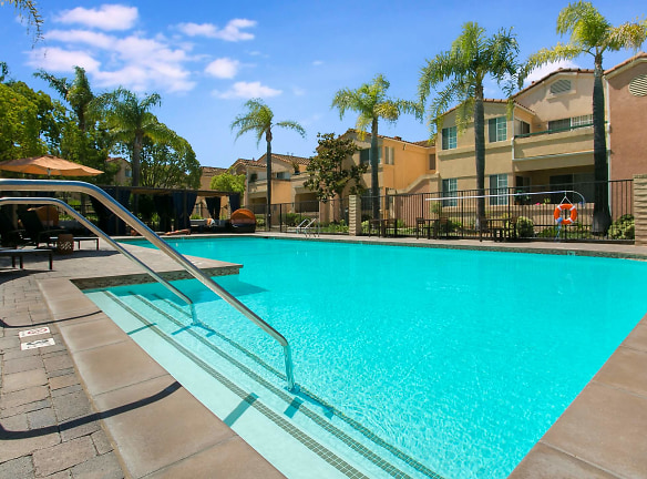 Arroyo Villa Apartments - Newbury Park, CA