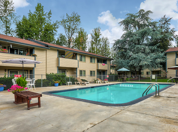 Laurelwood Estates Apartments - Portland, OR