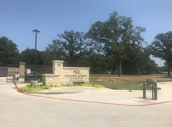 Hickory Creek Ranch Apartments - Denton, TX