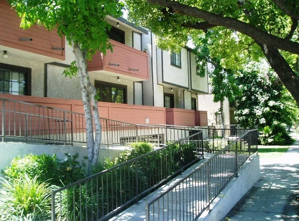 Myrtle Street Apartments - Glendale, CA
