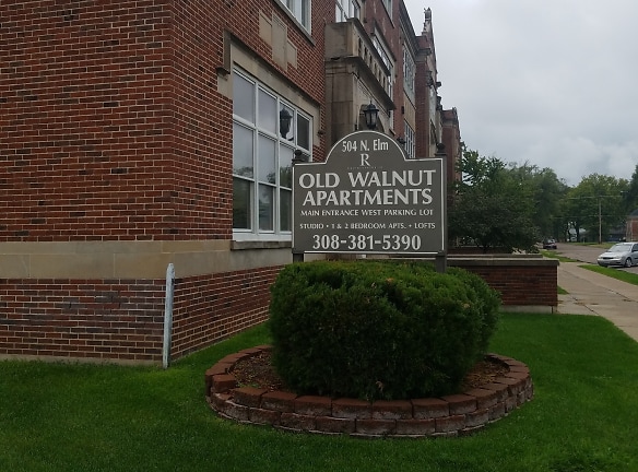 Old Walnut Apartments - Grand Island, NE