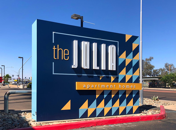 The Julia Apartments - Mesa, AZ