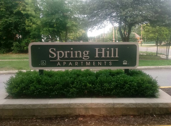 Spring Hill Apartments - Akron, OH
