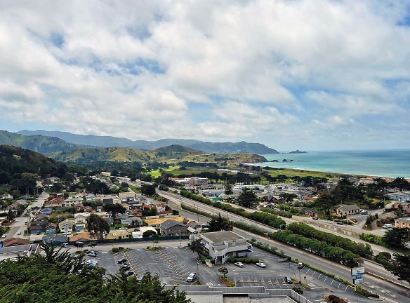 Horizons West Apartments - Pacifica, CA
