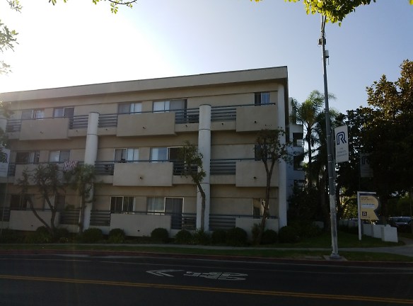 10905 Ohio Apartments - Los Angeles, CA