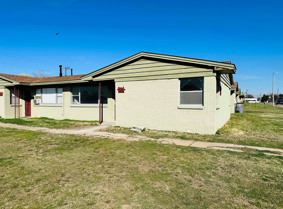 2357 NW Bell Ave - Lawton, OK