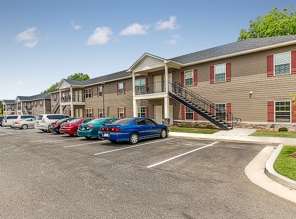 Casey's Court Apartments - Tifton, GA