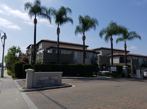 Courtyard Apartments Homes - Fullerton, CA