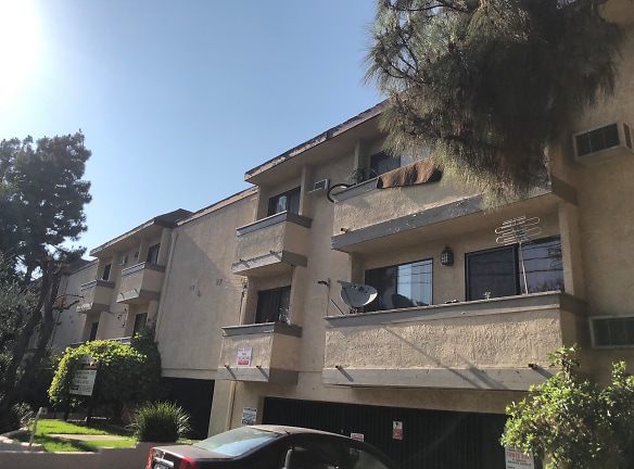 Gilmore Apartments - North Hollywood, CA