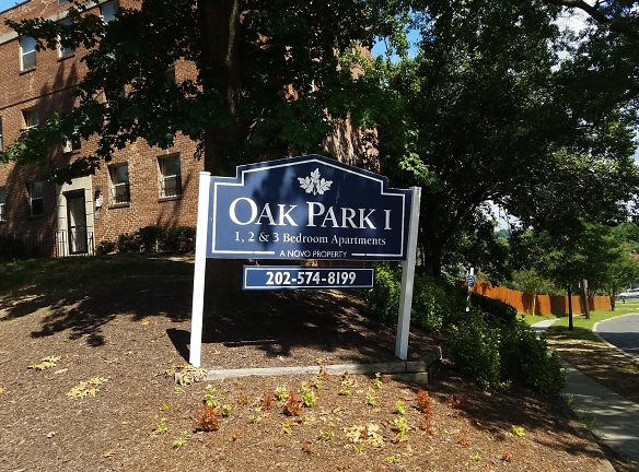 Oak Park Apartments - Washington, DC