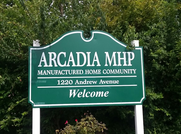 Arcadia Mhp Apartments - Winchester, VA