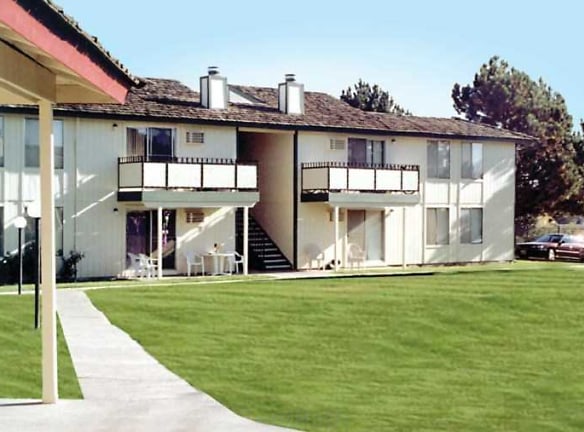 Highlander Apartments - Kennewick, WA