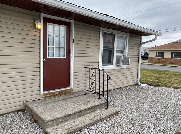 210 N 4th St - Coulterville, IL