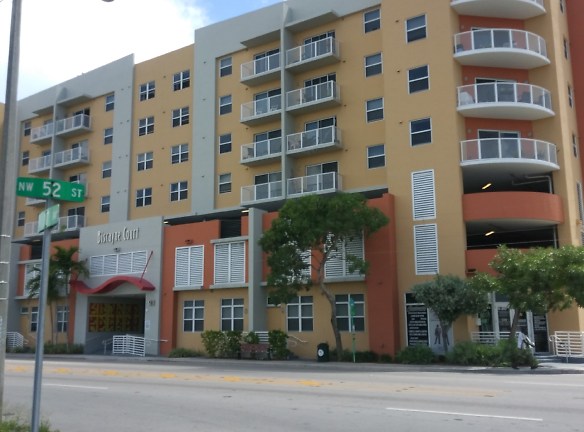 Biscayne Court Apartments - Miami, FL