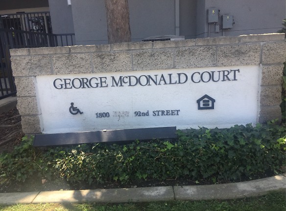 George Mcdonald Court Apartments - Los Angeles, CA