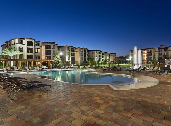 The Oasis At Moss Park Apartments - Orlando, FL