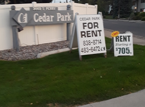 Cedar Park Apartments - Spokane, WA