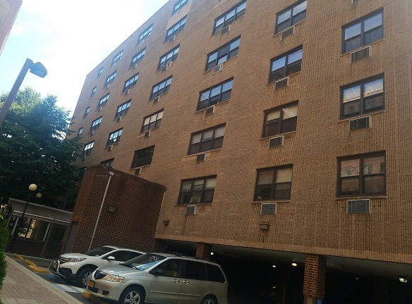 Woodysun, Hdfc Apartments - Woodside, NY