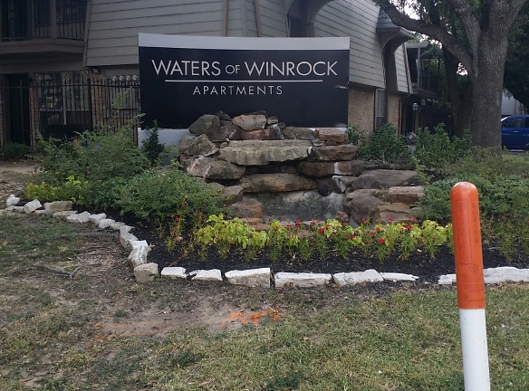 The Winrock Apartments - Houston, TX