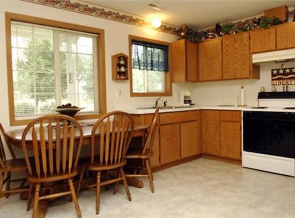 Terraceview Town Homes - Litchfield, MN