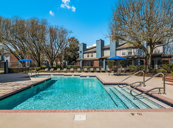 Peppertree Apartments - Charlotte, NC