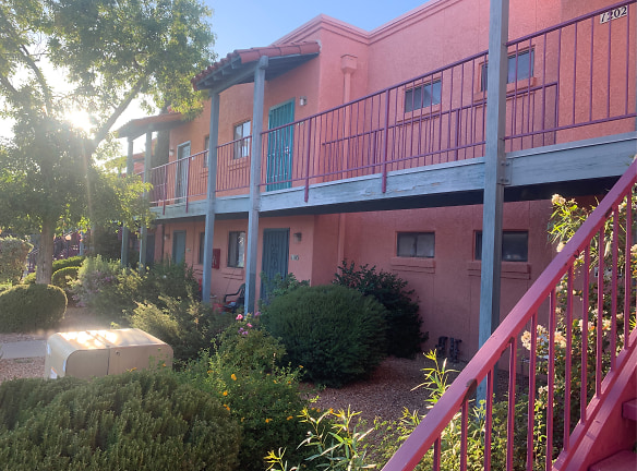 Copper View Apartments - Tucson, AZ