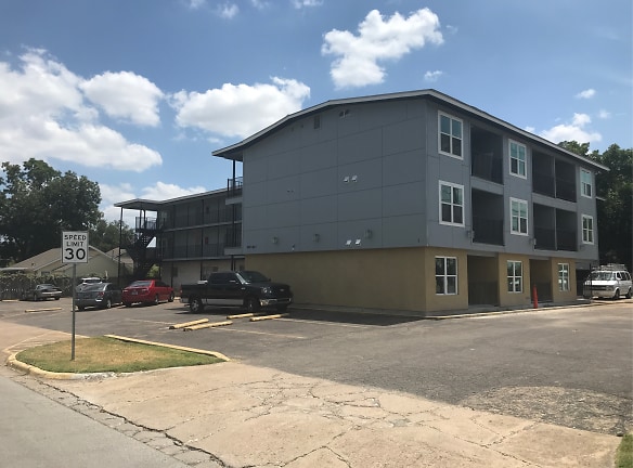 The Granada III Apartments - Austin, TX