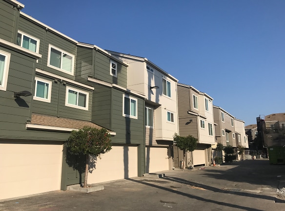 Las Ventanas Apartments - San Jose, CA