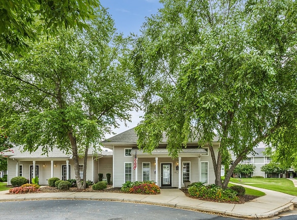 West Chase Apartment Homes - Greer, SC