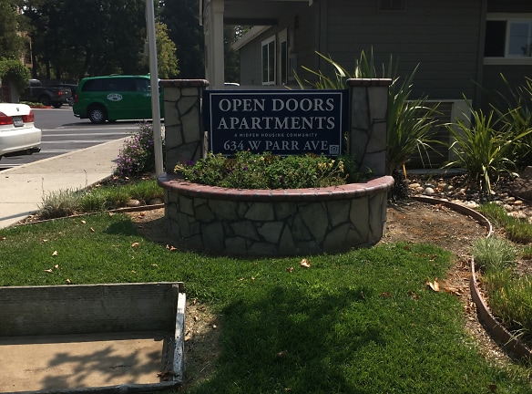 MidPen Housing Apartments - Los Gatos, CA