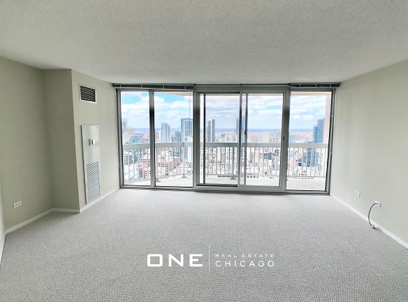 528 N State St unit 1 - Chicago, IL