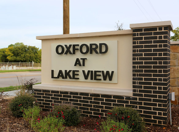 Oxford At Lake View - Corinth, TX