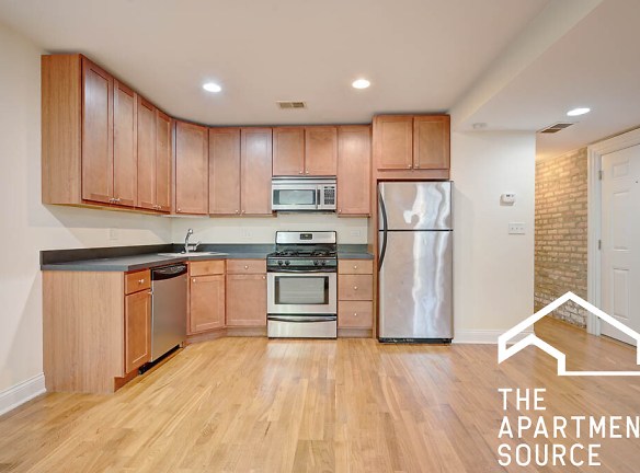 2834 N Albany Ave unit G - Chicago, IL