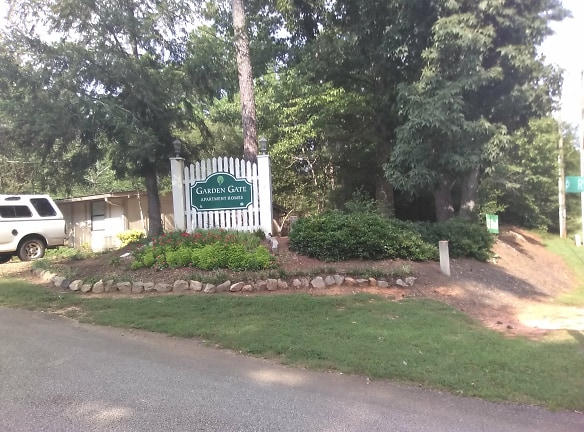 Garden Gate Apartment Homes - Griffin, GA