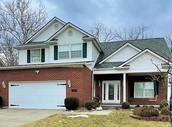 1040 Olde Station Court - Fairfield, OH