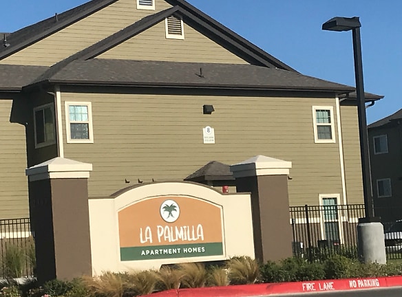 La Palmilla Apartments - Edinburg, TX