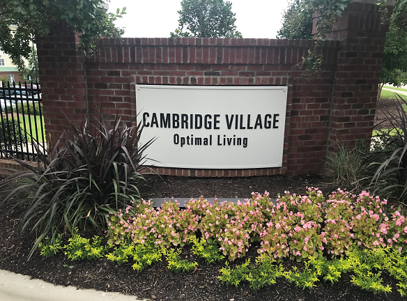 Cambridge Village Of Apex Apartments - Apex, NC
