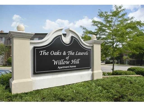 Oaks Of Willow Hill - Justice, IL