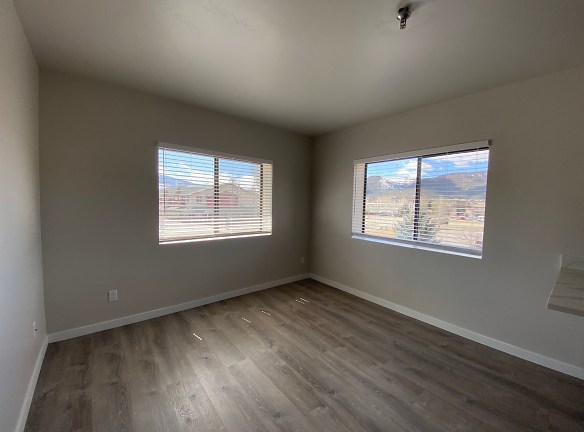 620 Red Table Dr - Gypsum, CO